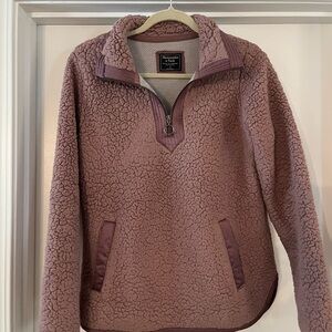 Abercrombie & Fitch Mesh Pullover